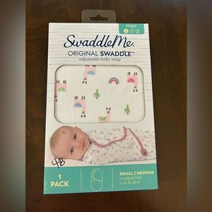 New Swaddle Me size small